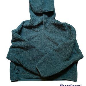 Uniqlo Fleece Sherpa Pullover Hoodie Cropped